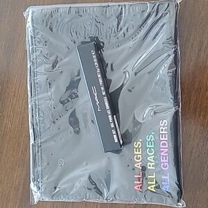 MAC Brow Set and Cosmetic bag